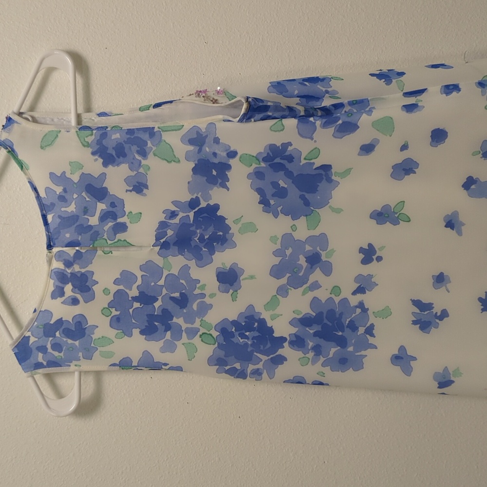 MSSP Max Studio Floral Dress - Elegant White with Blue Accents - Picture 9 of 14